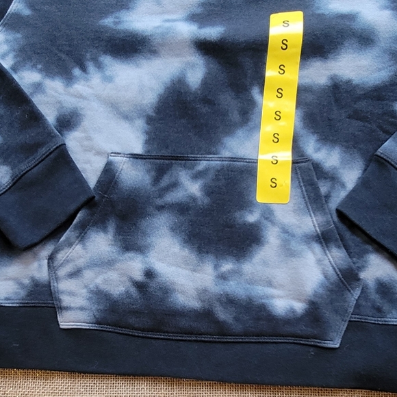 NEW Champion Hoodie Fleece Sweatshirt Tie Dye Size M, Ignore small sizing tag. - Picture 7 of 7